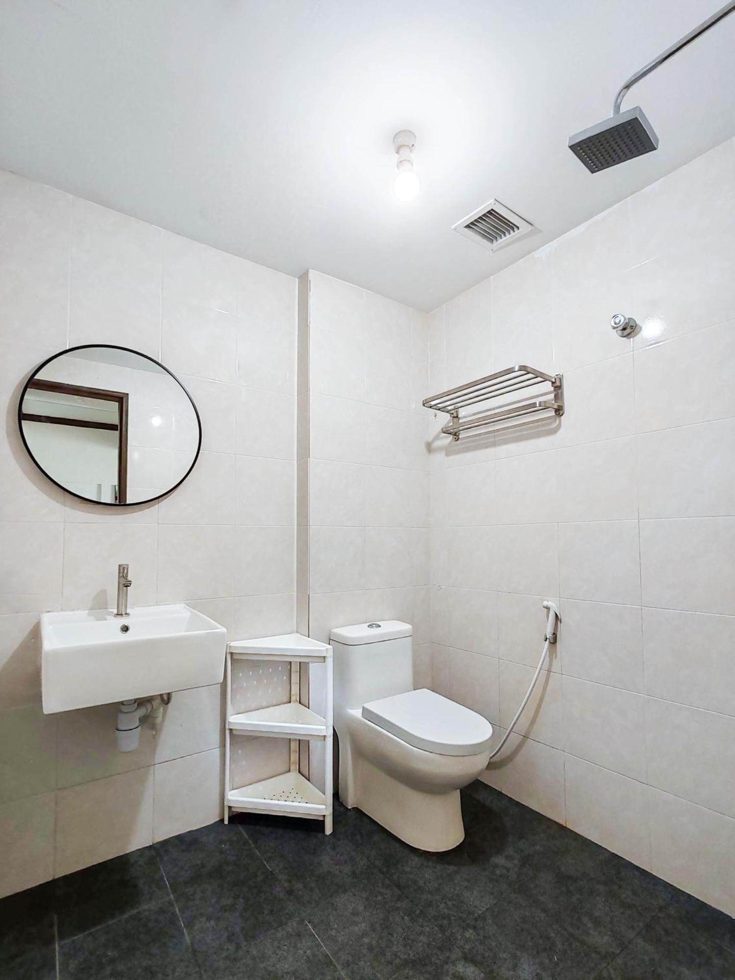 'Newly Refurbished' 'Sunny Seaview' At Regency With 2 Carpark By Shine Stay Port Dickson Extérieur photo