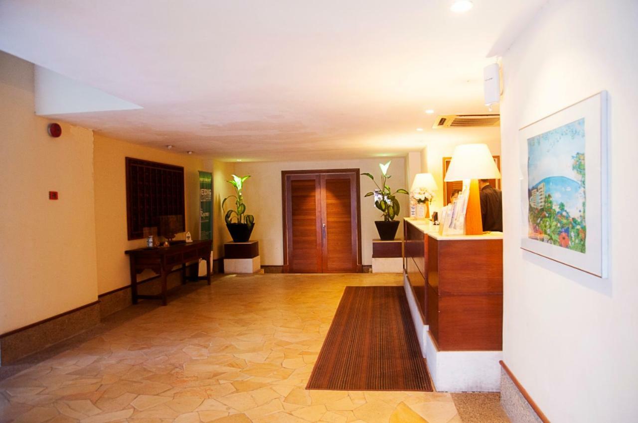 'Newly Refurbished' 'Sunny Seaview' At Regency With 2 Carpark By Shine Stay Port Dickson Extérieur photo