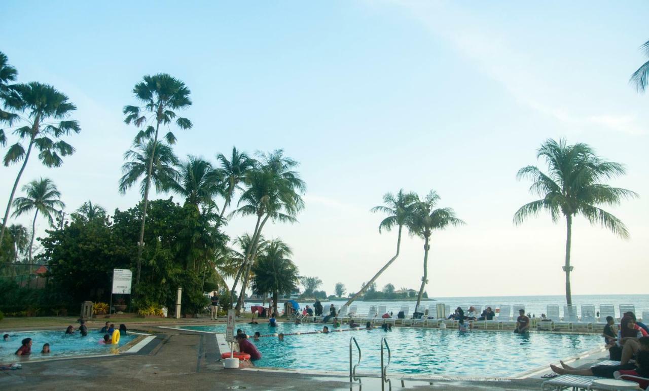'Newly Refurbished' 'Sunny Seaview' At Regency With 2 Carpark By Shine Stay Port Dickson Extérieur photo